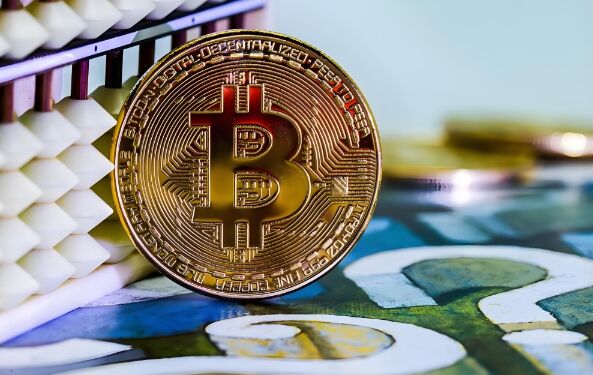 比特币为什么会闪崩 比特币闪崩的原因